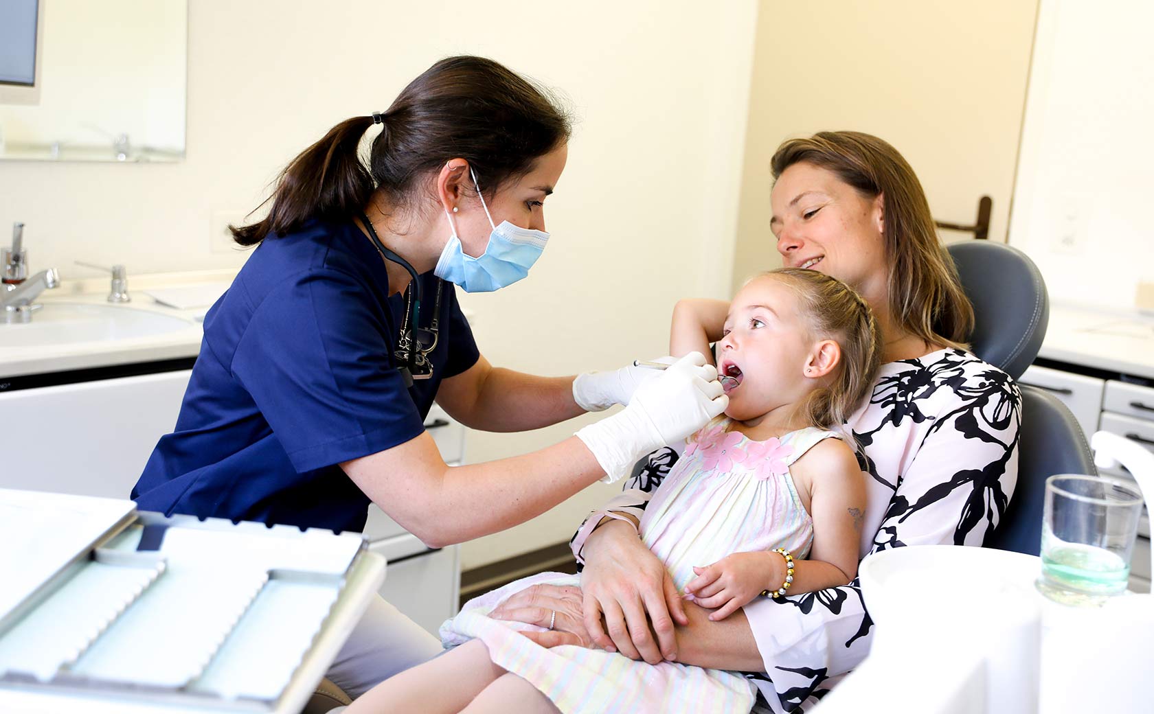 Kindgerechte Zahnarztbehandlungen